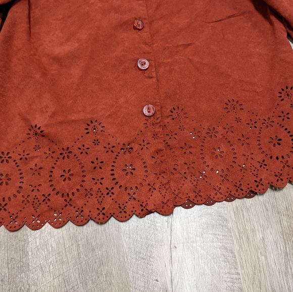 Westbound Velvet Long Sleeve Button Down Shirt - Picture 2 of 7